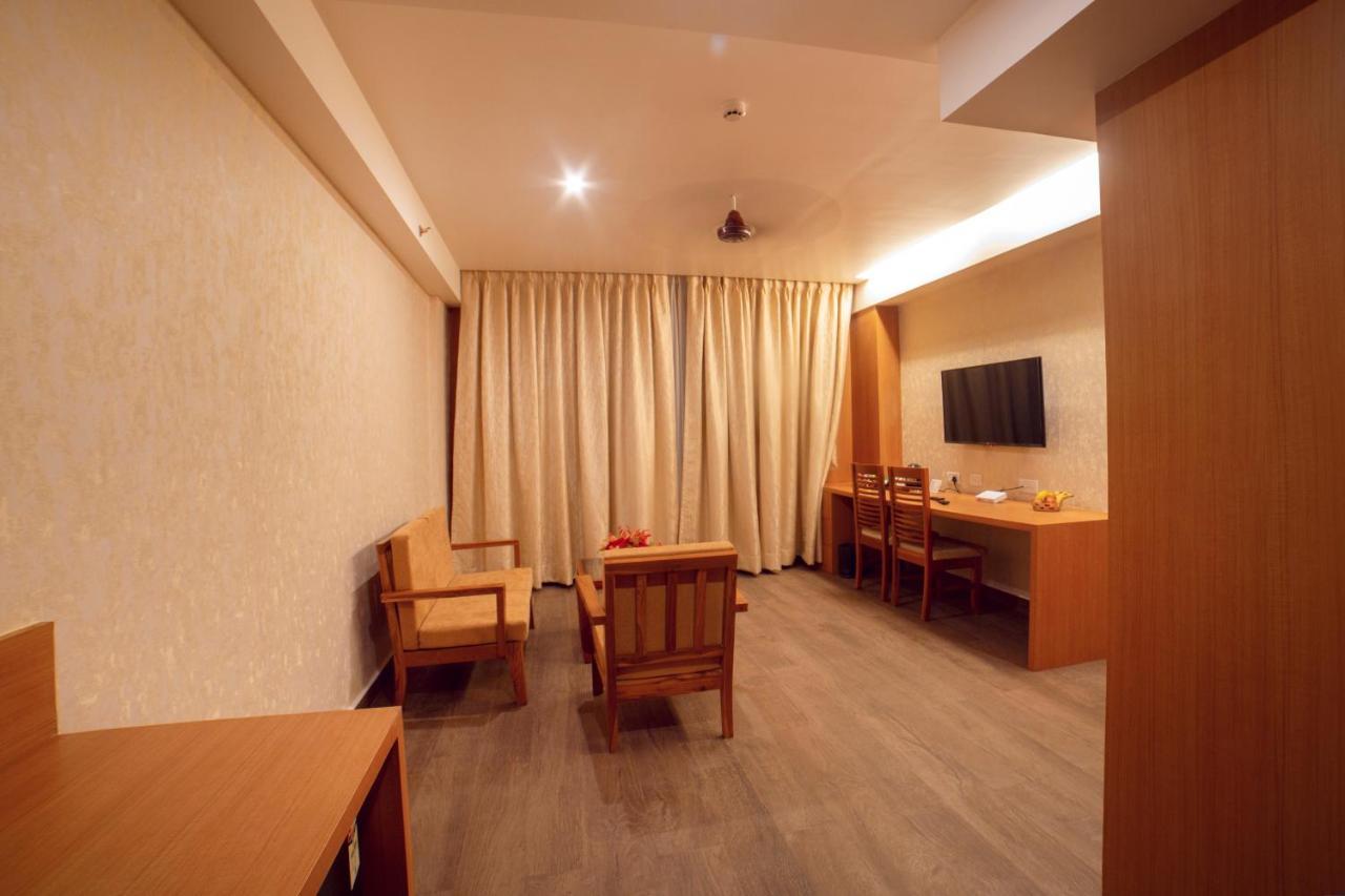 Abhyagama Hotel Дигха Экстерьер фото