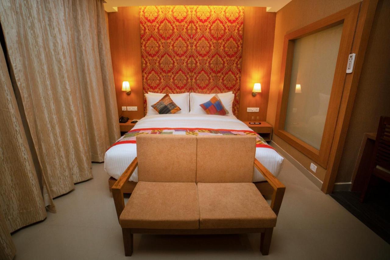 Abhyagama Hotel Дигха Экстерьер фото