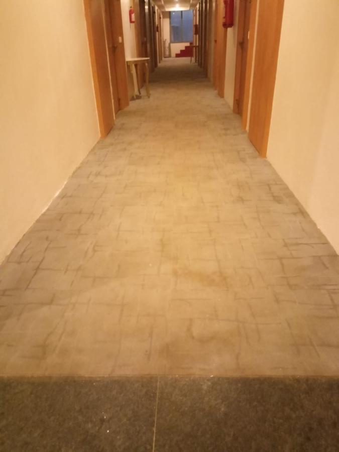 Abhyagama Hotel Дигха Экстерьер фото