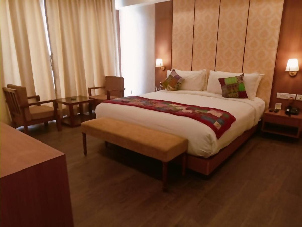 Abhyagama Hotel Дигха Экстерьер фото