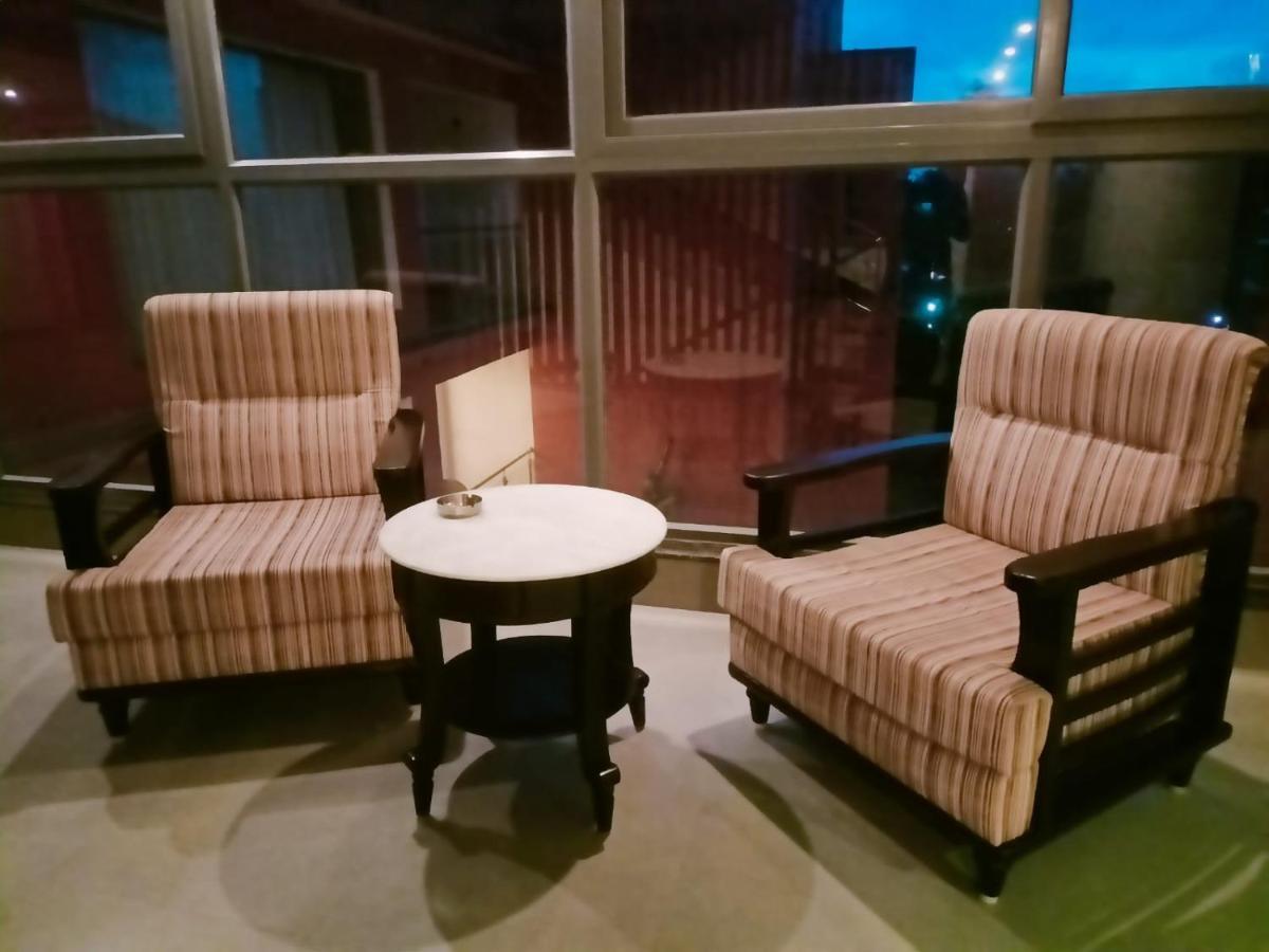Abhyagama Hotel Дигха Экстерьер фото